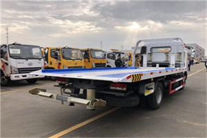 昌都汽车救援补胎